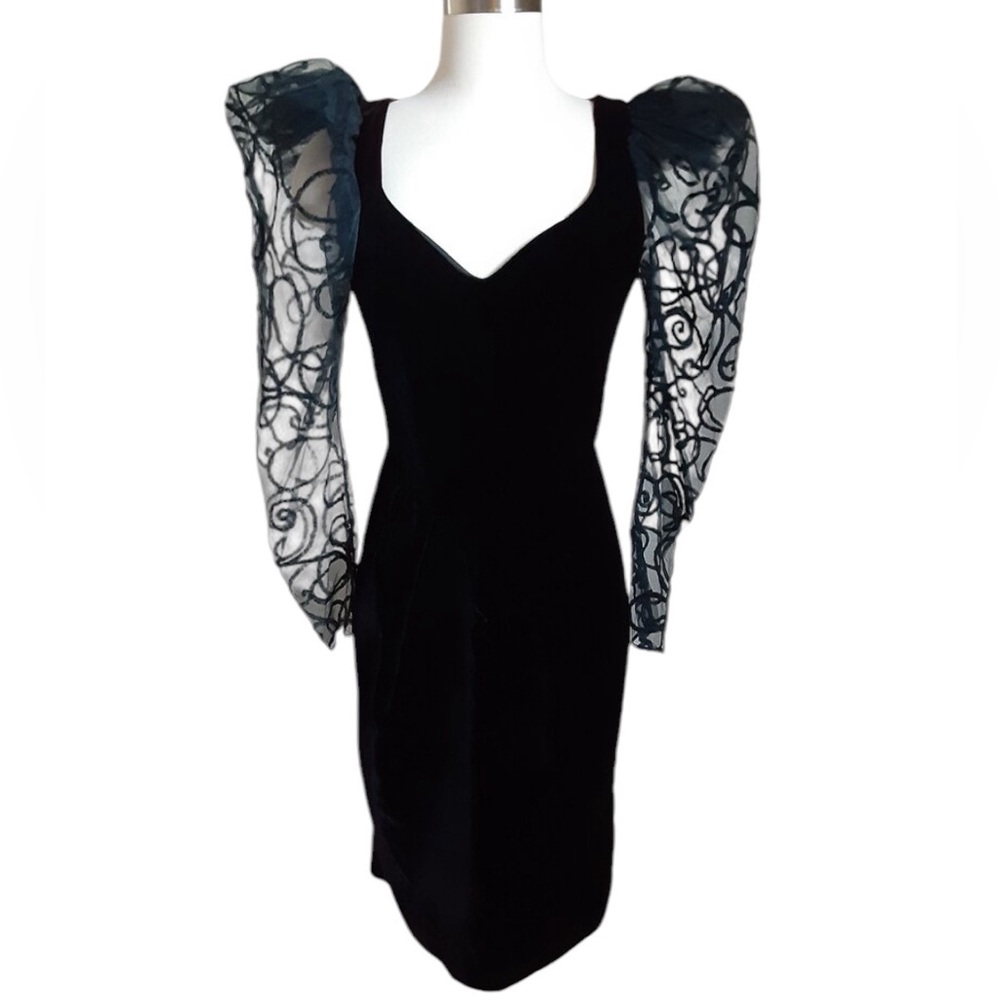 David Howard Vintage Climax Karen Okada Black Velvet Puffy Sleeve  Dress Sz 7/8